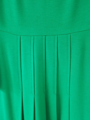 Vintage Dress size 8 - Picture 2 of 17