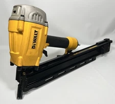 DEWALT DWF83PLR 2 to 3-1/4" 21 Deg Plastic Strip Pneumatic Corded Framing Nailer