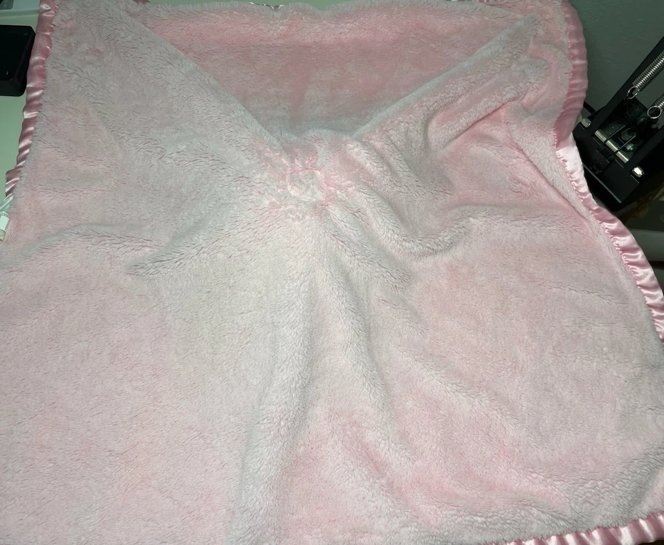 Manta de bebé Cloud Island rosa blanco conejito Lovey de gran tamaño XL ribete satinado *LEER* Foto 3 de 4