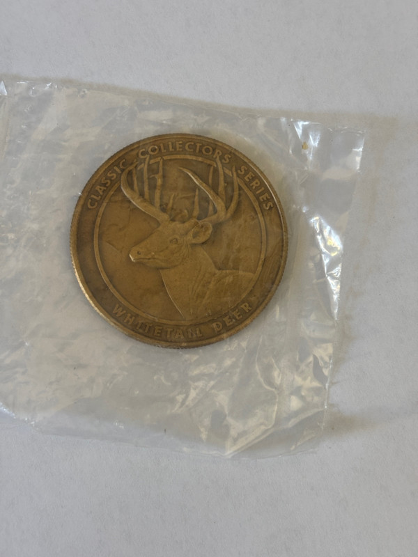 NRA WHITETAIL DEER CLASSIC COLLECTORS SERIES COIN STILL IN PACKAGE