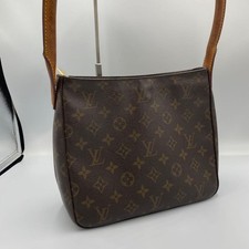 Louis Vuitton Borsa a tracolla Tote bag Looping Monogram Bag 26 leggeri segni...