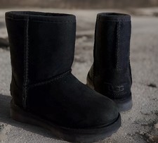 UGG TODDLER CLASSIC WEATHER SHORT BLACK WATERPROOF SIZE 7 BOOTS/ 1019646T NEW