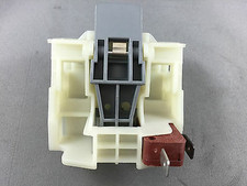 Genuine Smeg Dishwasher Door Lock 697690198 DWAU149X DWAU157XT DWAU315XT