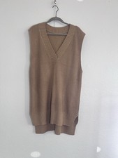 Beige Knit Ribbed Sleeveless V-Neck Sweater Vest Pullover Medium Solid Casual