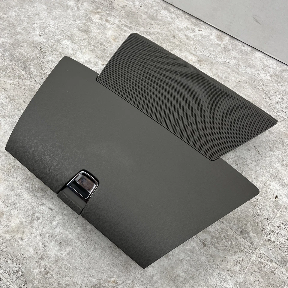 Chevrolet Traverse 2009-2014 tablero superior compartimento de almacenamiento gris titanio oscuro Foto 2 de 4