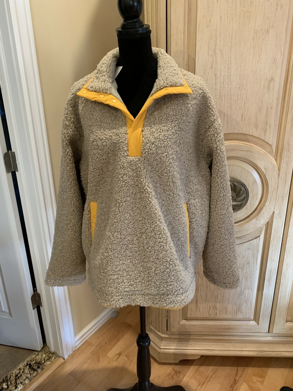 ZARA MEN'S CONTRASTING SHERPA 