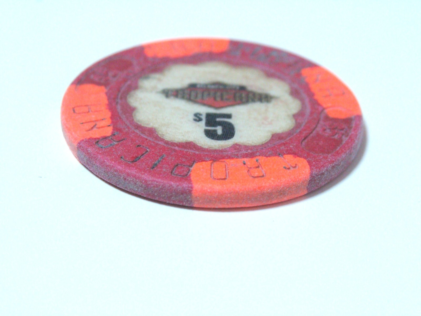 Lot (19) Casino Gambling Blackjack Poker Chips 1 2.50 5 Bally's