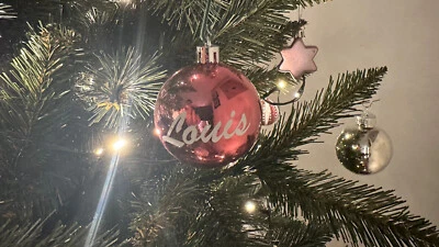 Wunschtext Schriftzug 5cm Aufkleber Weihnachten Christbaum Kugel Name - Bild 1 von 4