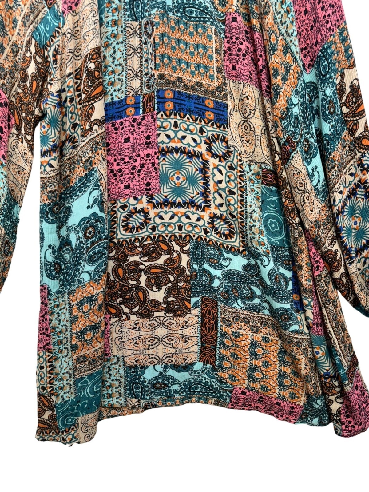 Umgee Womens Patchwork Pattern Long Sleeve Shirt … - image 9