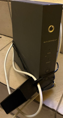 Vodafone Wi-Fi 6 Modem-Router-Kombination, WLAN, Ethernet, Schwarz