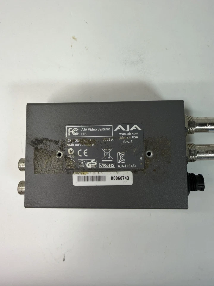 Convertidor de audio de video Aja Hi5 H15 HD-SDI/SDI a HDMI con fuente de alimentación PA1015-11 Foto 2 de 4