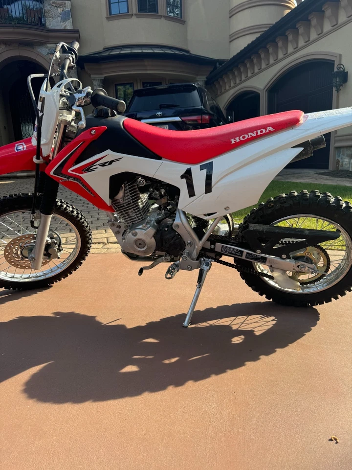 2021 Honda CRF - Image 2 of 4