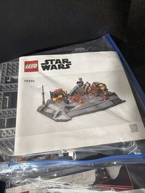 Lot Of 5 Star Wars LEGO Sets With Mini Figs: 75114, 75118, 75334, 75099, 75299!
