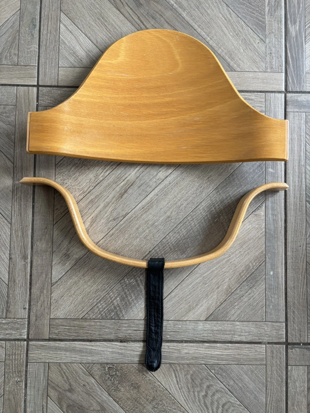 Stokke Tripp Trapp Wooden Style Baby Set With Leather Strap - Older Style
Opens in a new window or t