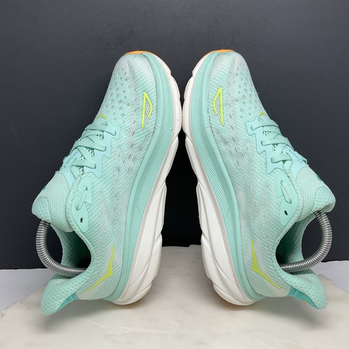 (꜆՞_ ̫ _՞꜀) Hoka One One Clifton 9 Womens Size 8B Running Shoes Aqua Sneakers