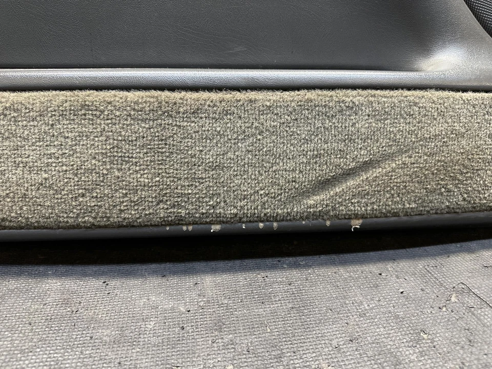 2005 Chevrolet Silverado 2500HD Front Driver Door Trim Panel 04 05 06 07 OEM - Image 3 of 4