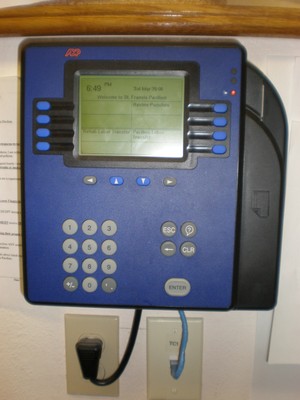ADP 4500 B/C ETHERNET Time Clock by Kronos 8602800-801