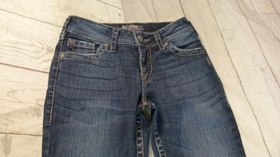 Pantalones de mezclilla para mujer plateados azules mezcla de algodón Suki excedente acampanados talla 27x32 Foto 2 de 4