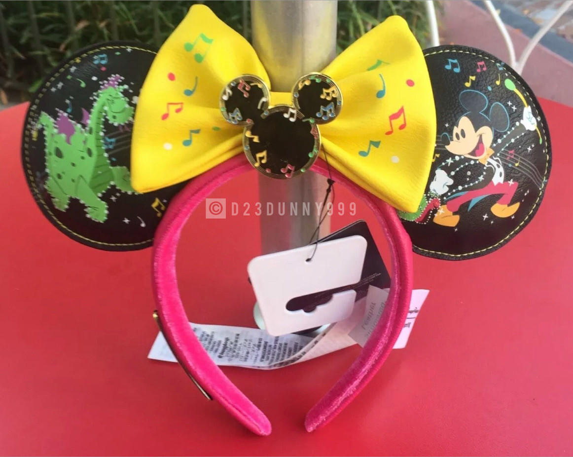 New Disney Parks Main Street Electrical Parade Ears  display picture 3