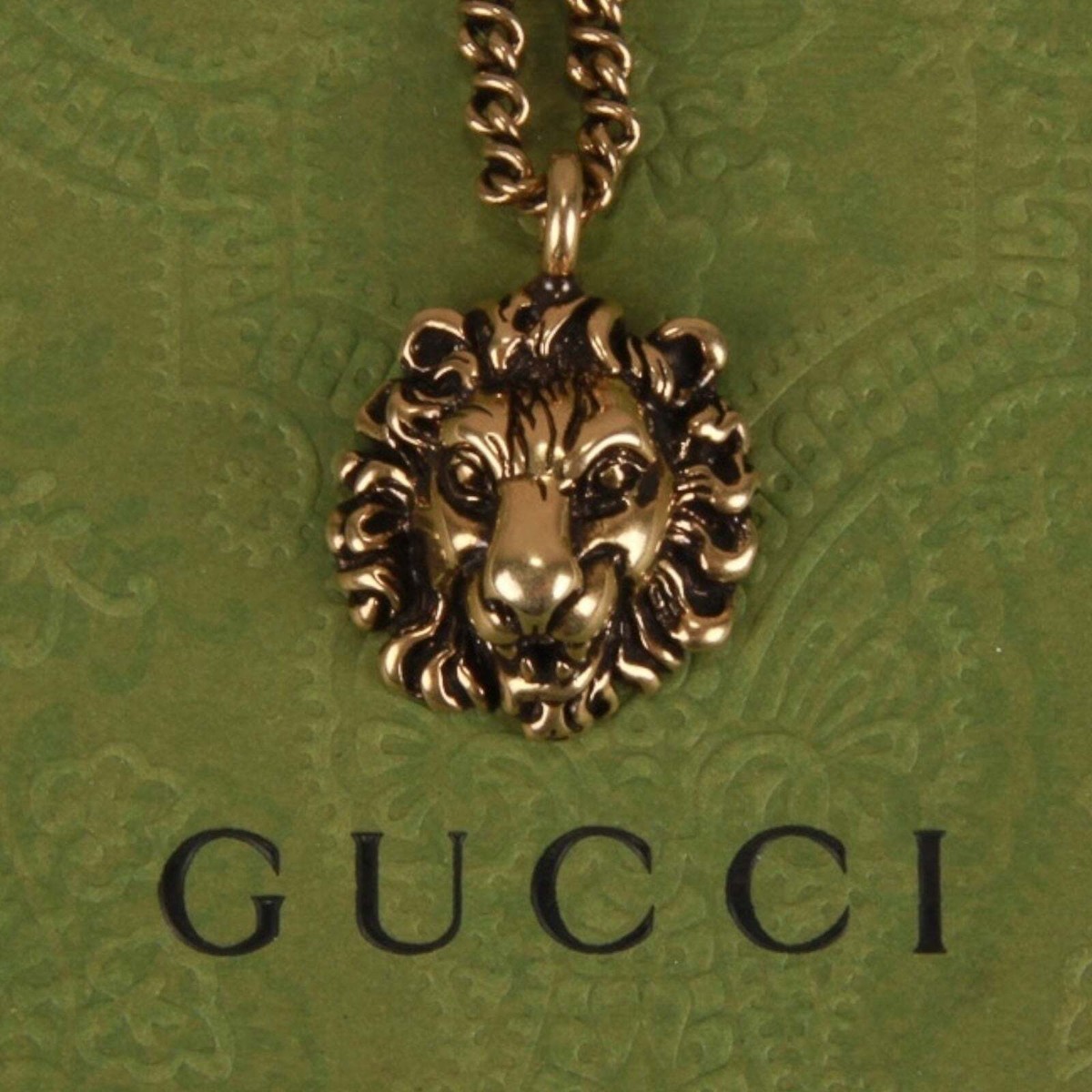 累積売上総額第1位【GUCCI★グッチ】LION HEAD MOTIF NECKLACE Authentic Gucci Lion Head Motif Brass necklace | eBay