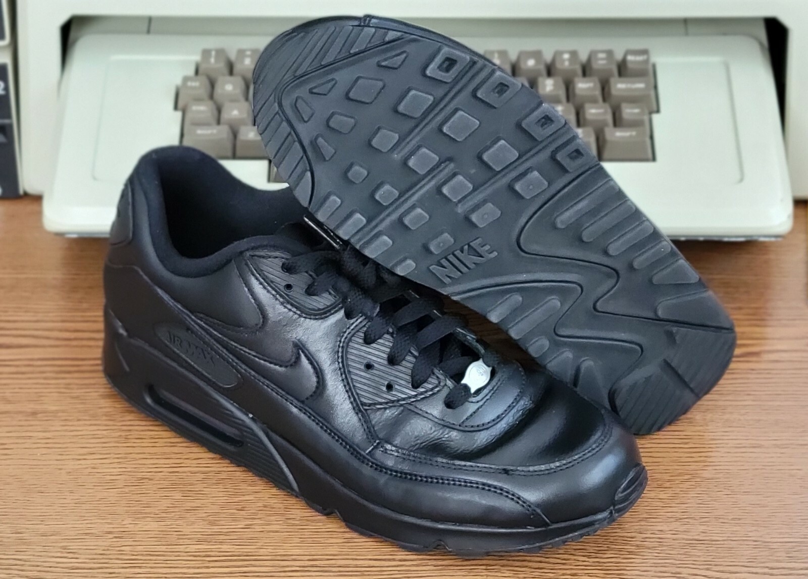 Nike Air Max 90 Leather \