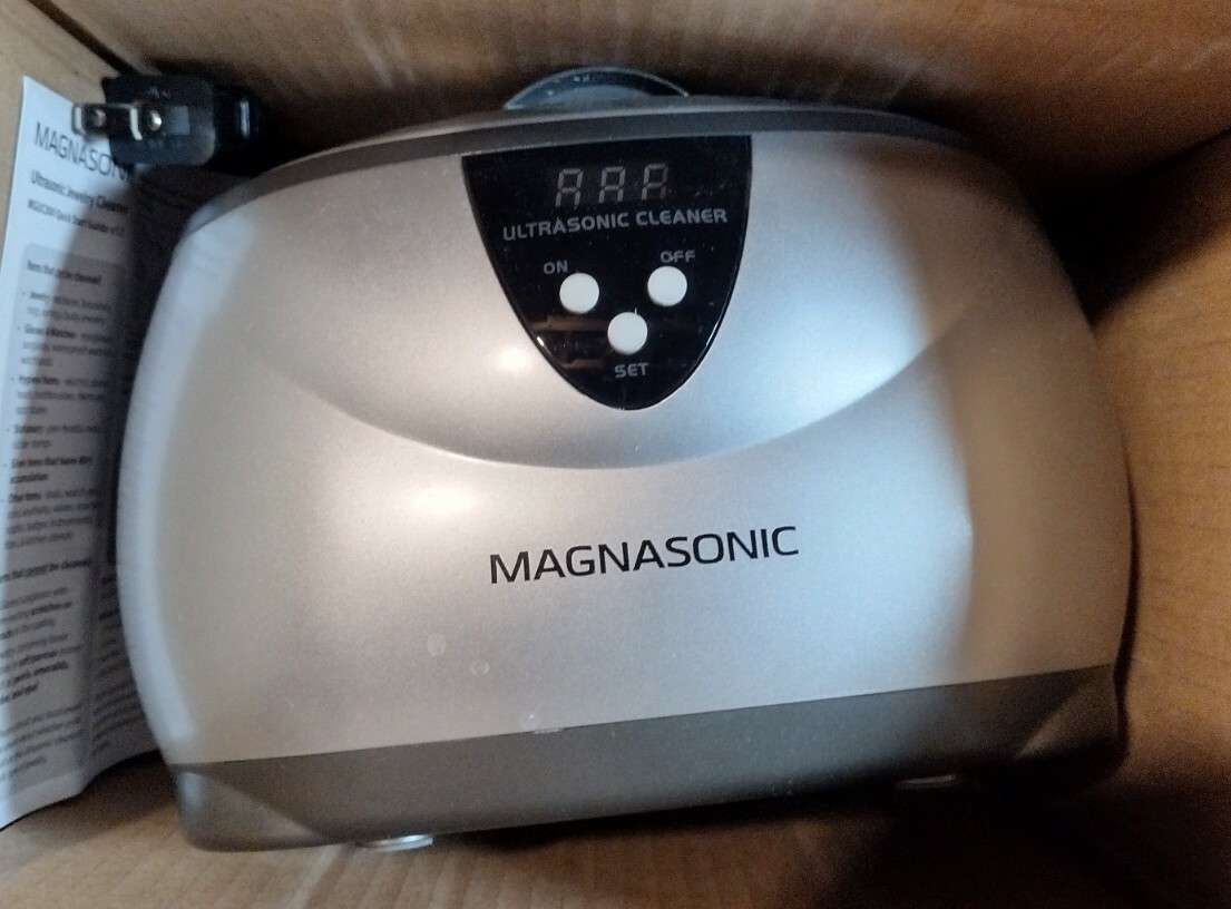 Magnasonic Professional Ultrasonic Jewelry and Eyeglass Cleaner for