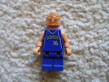 Complete Guide to LEGO NBA Figures, Sets & Upper Deck Cards 84