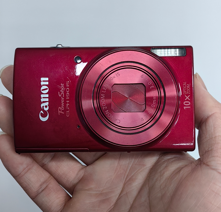 90% New Canon PowerShot ELPH 190 IS 20MP 10x Optical Zoom WiFi