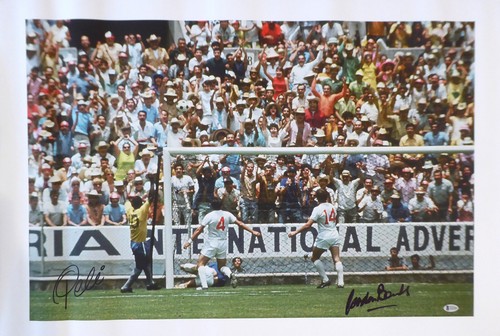 PELE & GORDON BANKS AUTOGRAPHED 20X30 CANVAS PHOTO GREATEST SAVE BECKETT 163880 - Picture 2 of 5