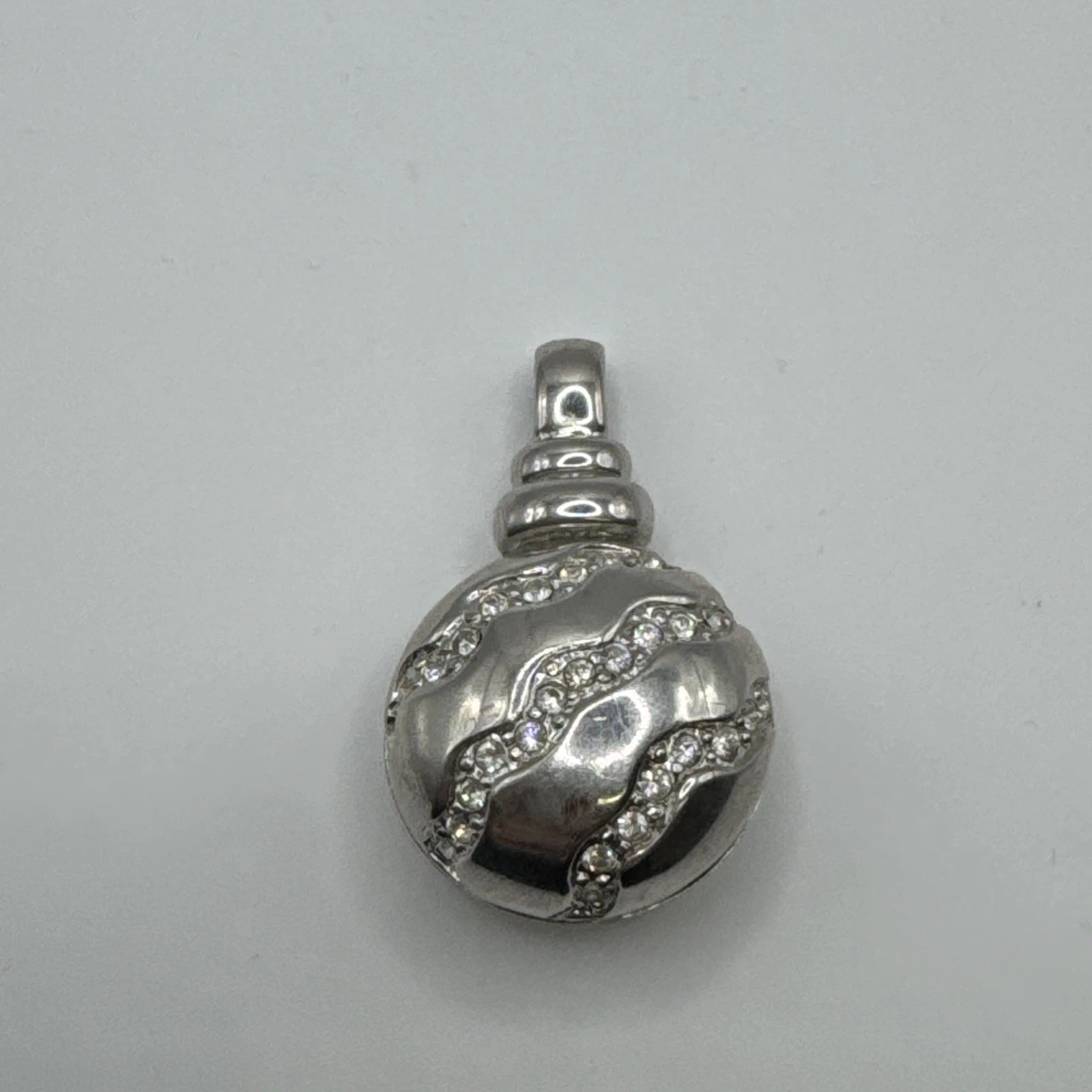 Bijoux Fantaisie Pendentif Argenté Avec Strass