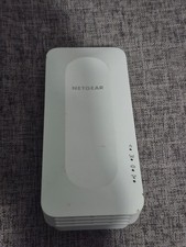 NETGEAR EAX15 AX1800 Dual-Band WiFi Mesh Extender Wall Plug White