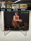2019-20 Noir Bill Walton Spotlight Horizontal Gold Ink Auto 91/99 Trail Blazers