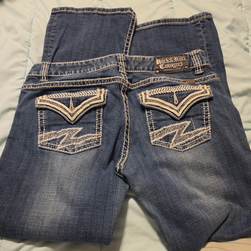 Rock and Roll Cowgirl. low rise. 32x32 bootcut.
