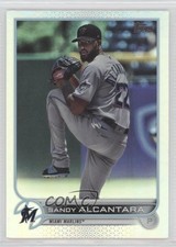 2022 Topps Series 2 Rainbow Foil Sandy Alcantara #606 0b3