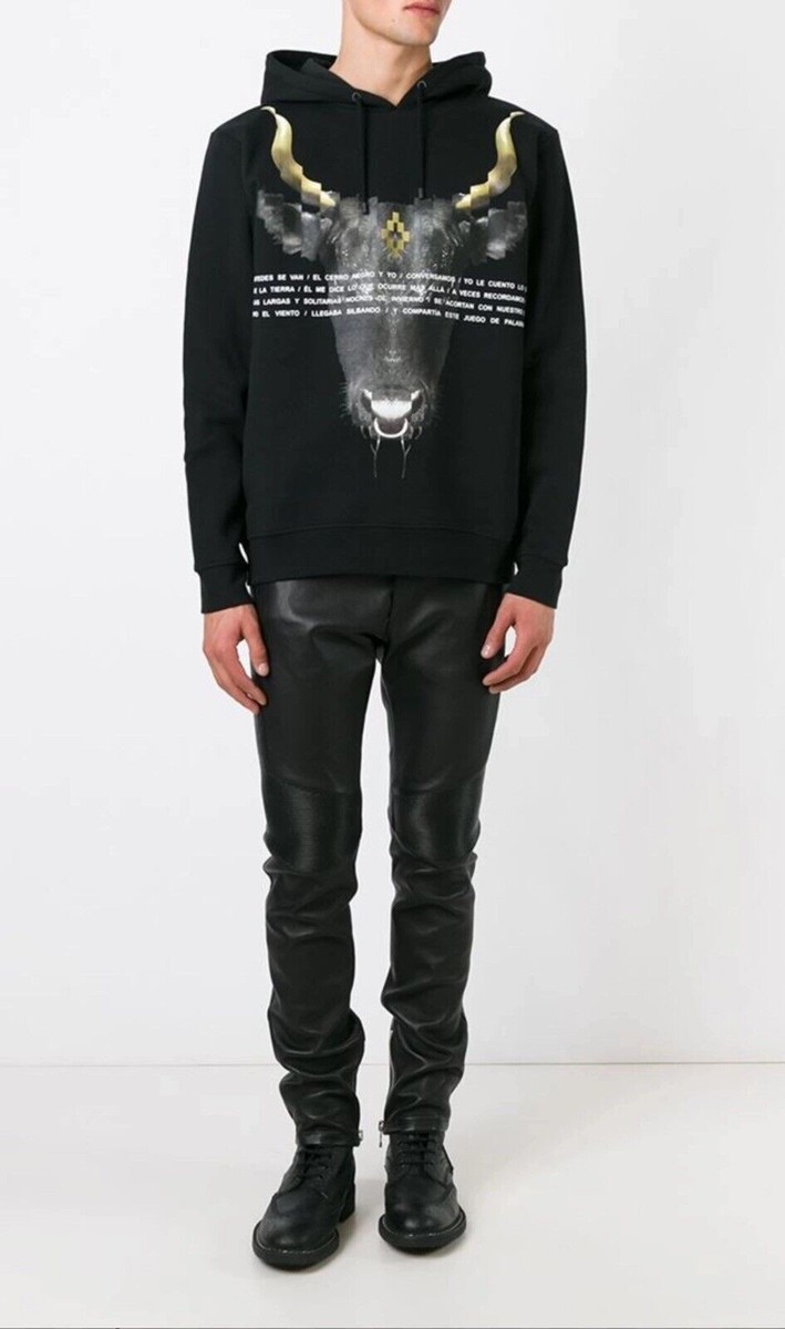 パーカー・フーディ MARCELO BURLON Men Sweater CMBB040C99FLE001 1001 Black MARCELO BURLON｜HOOD/ZIP-UP (SNAKE WINGS REGULAR HOODIE
