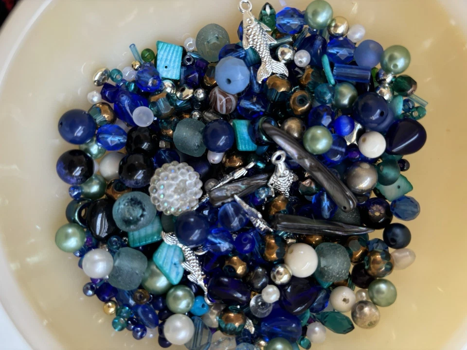 Deep dive ocean themed Bead Soup - Image 3 of 3