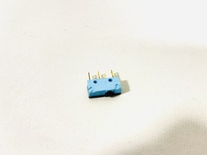 De Longhi Magnifica ESAM 3500.S Ersatzteile Mikroschalter 3 polig