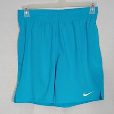 NWT Nike Big Boys Vibrant Blue Swim Trunks Size Medium Summer Outdoor