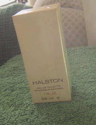 HALSTON EAU DE TOILETTE ATOMISEUR NATUREL 1 FL. OZ.  28 ml