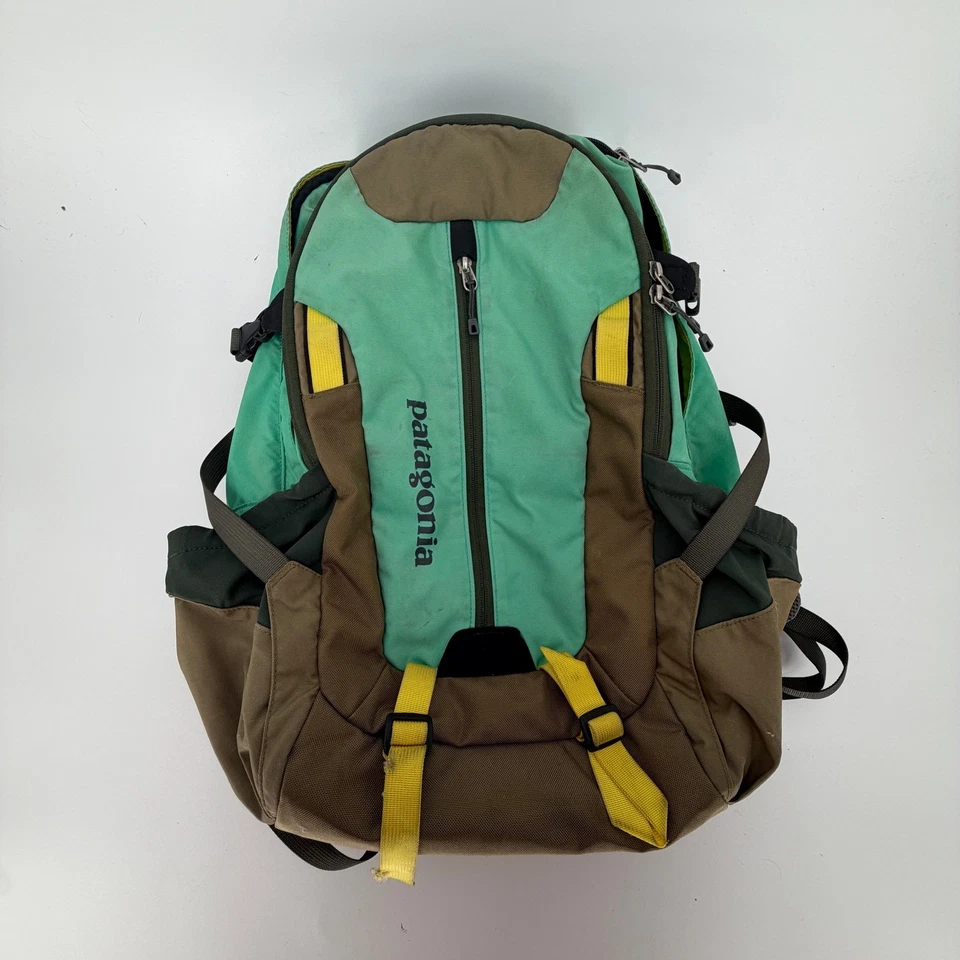 Patagonia Refugio 28L Backpack Green Tan Yellow Hiking Daypack Laptop Bag - Image 1 of 4