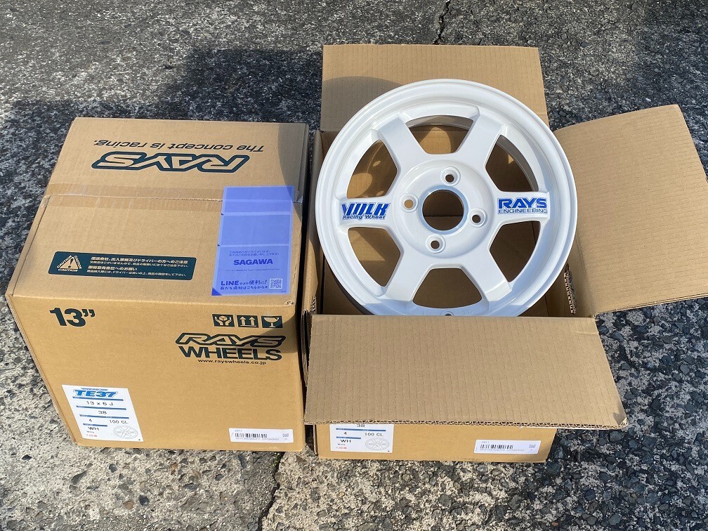 RAYS Volk Racing TE37 13 inch 6 + 38 4x100 CL White | eBay