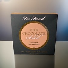 Bronceador mate Too Faced Milk Chocolate Soleil nuevo en caja