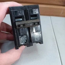 Murray 2 Pole 20 Amp T-E Circuit Breaker Used Not Tested