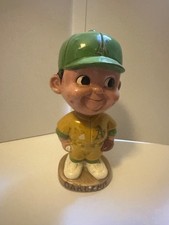VINTAGE 1960's Oakland Athletics Gold Base Bobblehead/Nodder !!