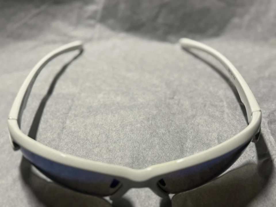 VertX运动太阳镜白色镜框黑色偏光蓝色镜片男式 — 第 4/4 张图片