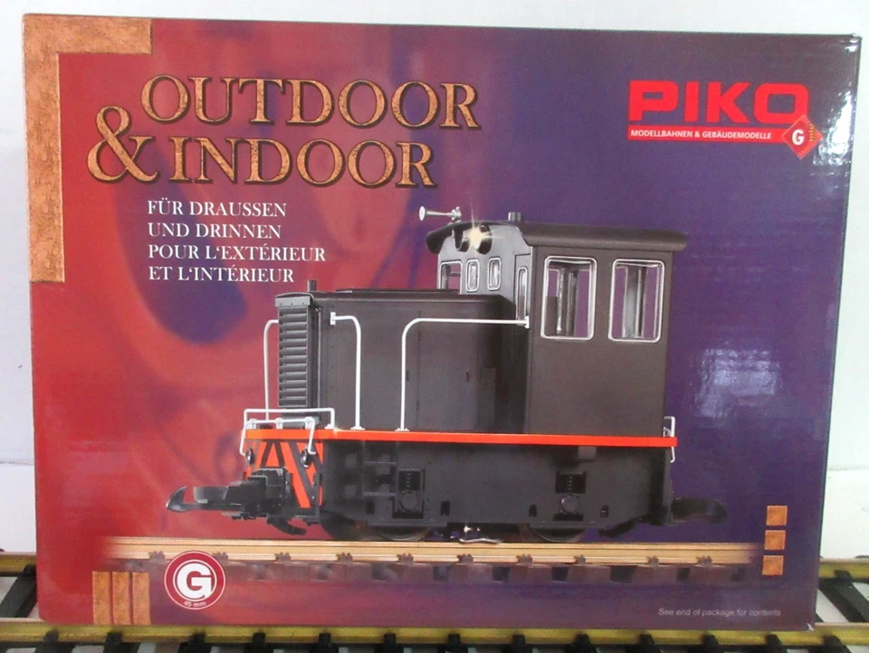 Piko 38506  Clean Machine R/C GE 25-Ton Track Cleaning Locomotive Bats. Included - Image 4 of 4