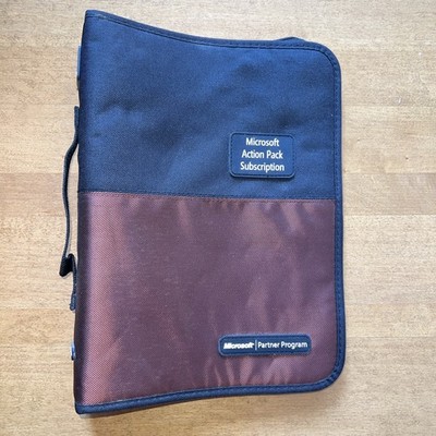 Microsoft Action Pack-Asst. Software - CD Holder/Binder