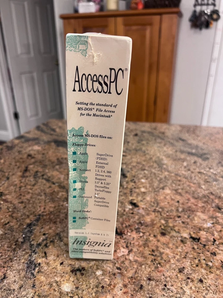 AccessPC Version 2.0 MS-DOS Macintosh File Exchange Utility Insignia Solutions - Image 2 of 3