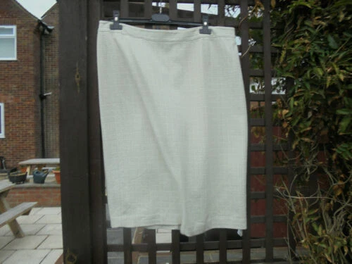 Boden Skirts 18 Size