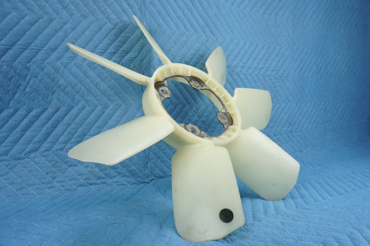 Lexus GX470 Cooling Fan Blade 16361-50110 2005-2009 OEM | eBay